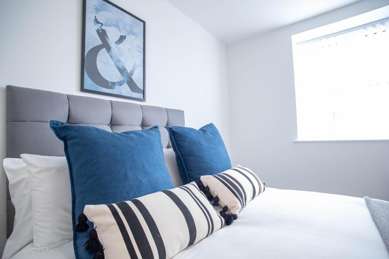 Luxury Apartments Available Next To Train Station - The Wallgate Apartments Wigan - Free Parking Exterior foto