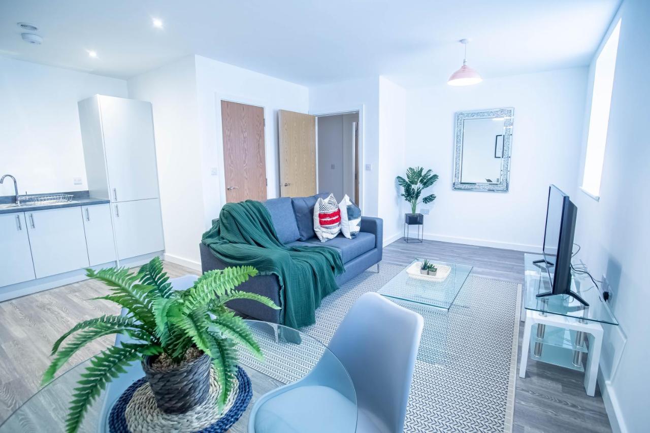 Luxury Apartments Available Next To Train Station - The Wallgate Apartments Wigan - Free Parking Exterior foto